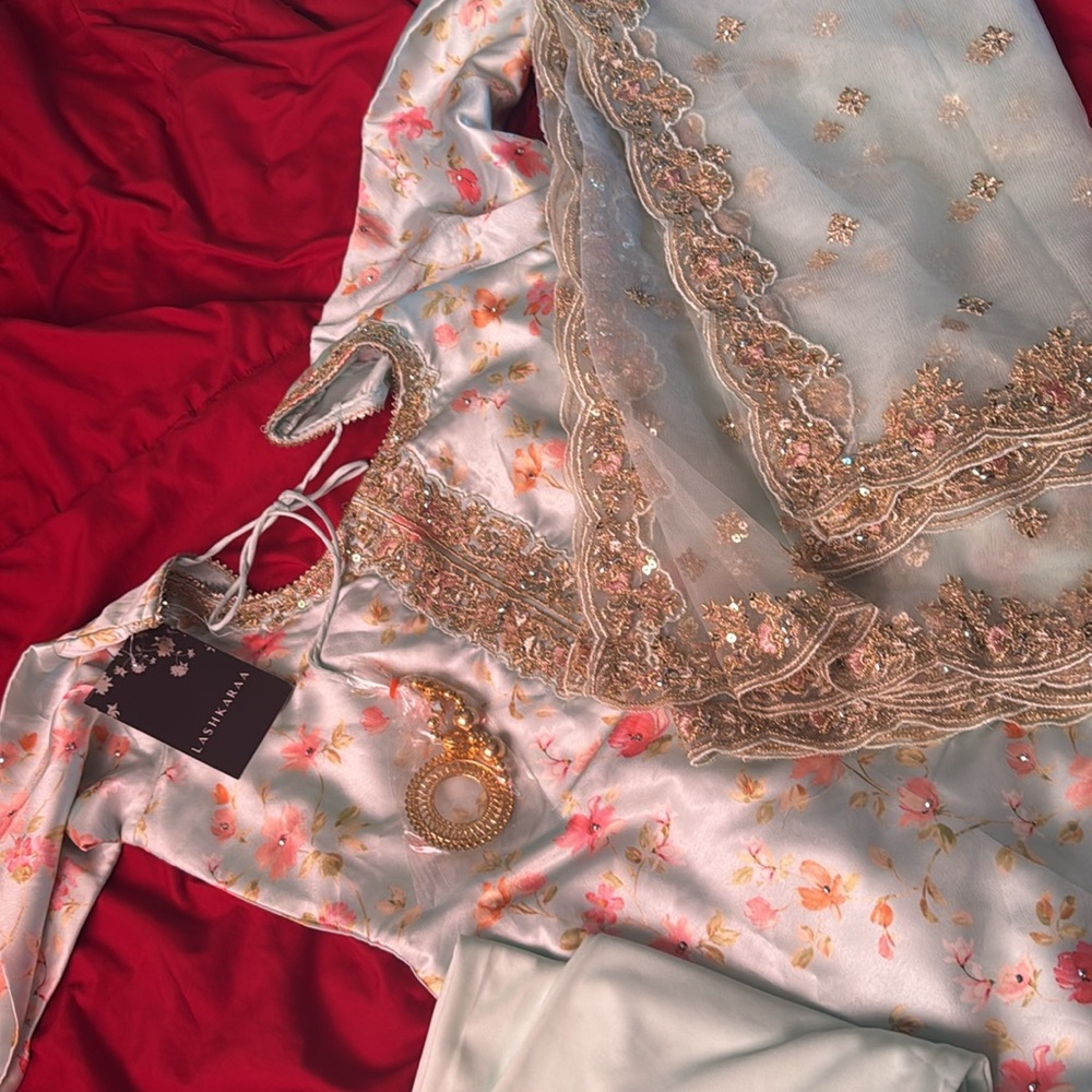 Floral Embellished Dress - Picture 7 of 14